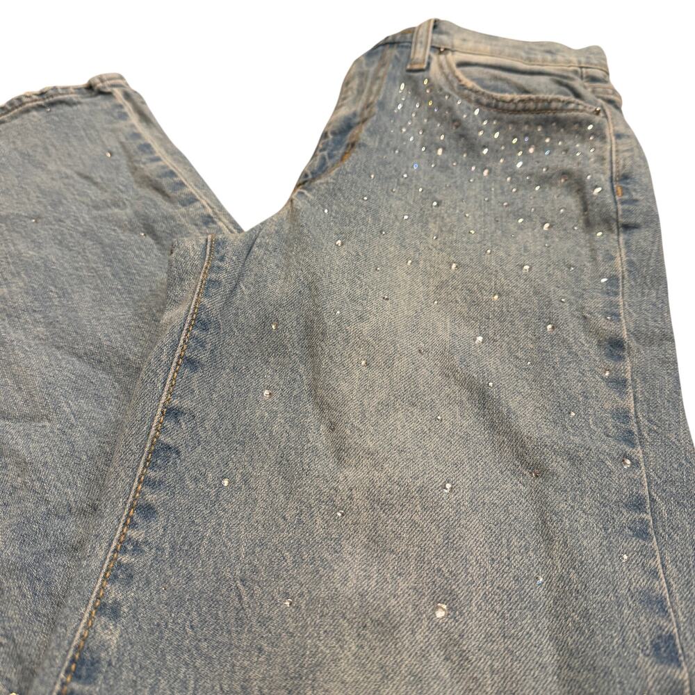 Universal Thread Women's Light Wash Embellished 9… - image 13